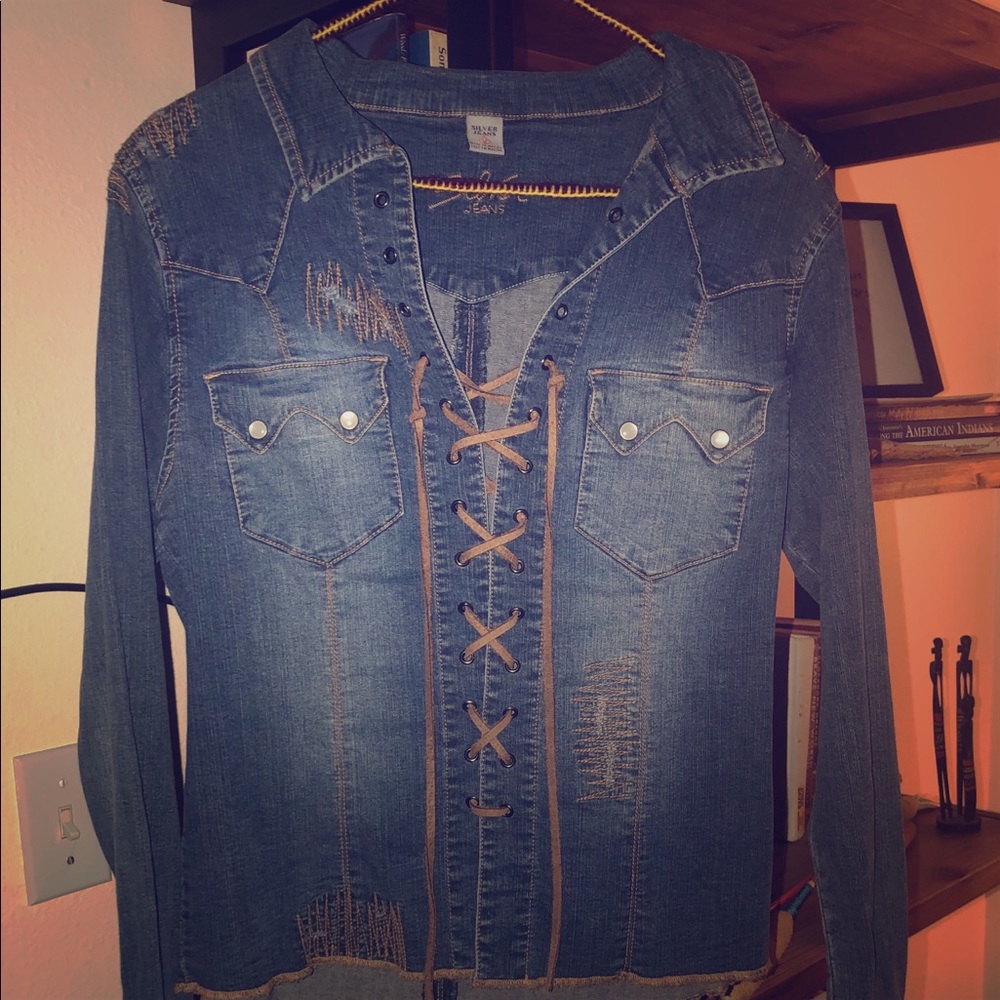 Silver brand, sexiest jean shirt ever! Sz. M